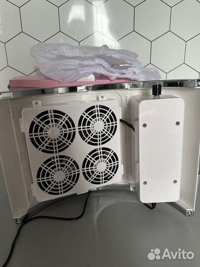 Маникюрный пылесос новый