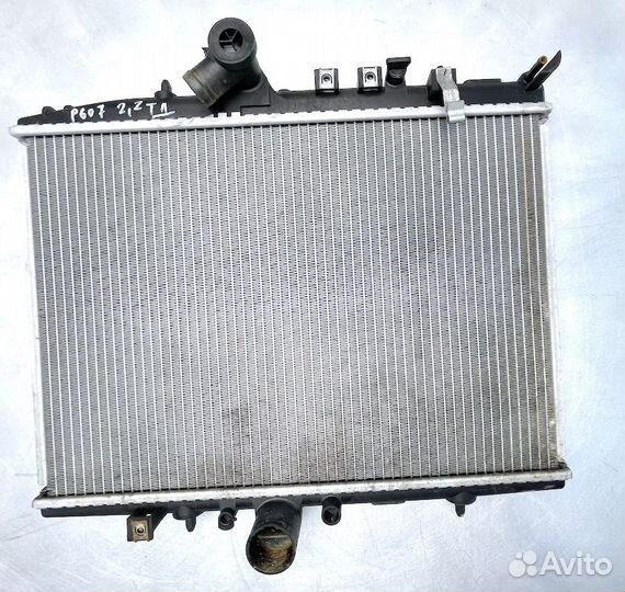 Пежо 607 Радиатор охлаждения