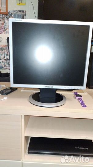 Мониторы ЖК бу