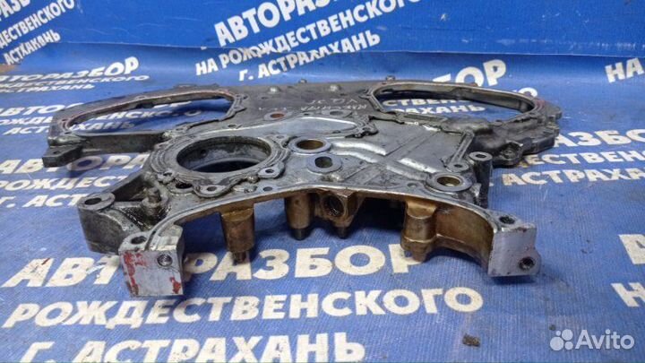 Передняя крышка двигателя Nissan Maxima A33 седан