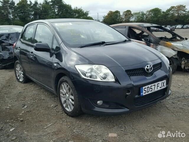 Разбор на запчасти Toyota Auris E15