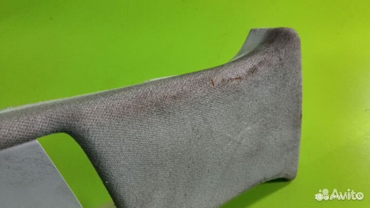 Накладка стойки средней для Mercedes-Benz W211