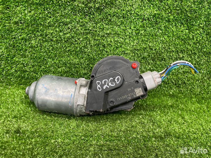 Моторчик трапеции дворников (стеклоочистителя)