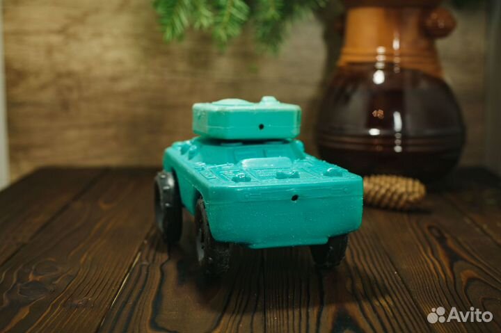 Большой Зеленый Игрушечный Танк Из СССР Пластик