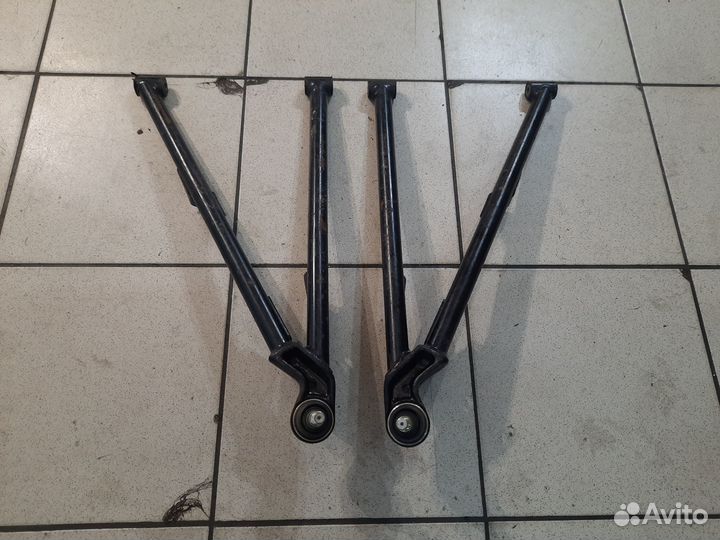 Рычаг передний нижний BRP MXZ Renegade 1000