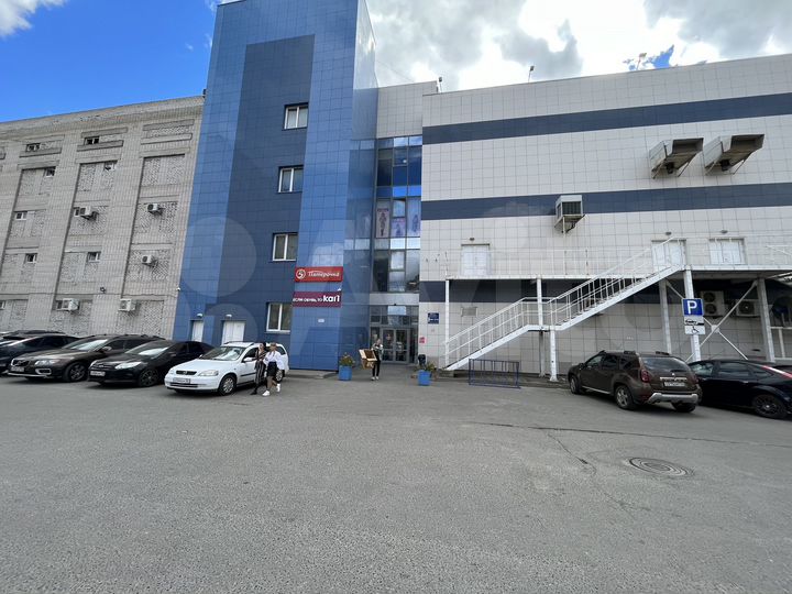Дзержинск, улица Петрищева, 4-ТЦ рояль, 86 м²