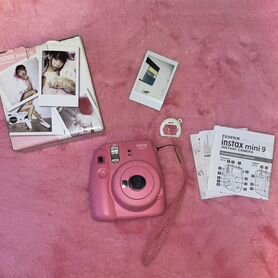 Пленочный фотоаппарат Instax Mini 9