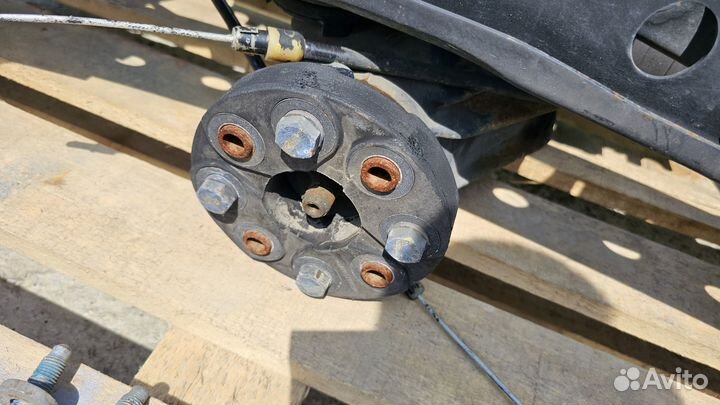 Задний подрамник в сборе на Mercedes-Benz W210 E55