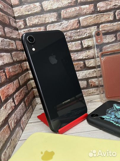 iPhone Xr, 64 ГБ