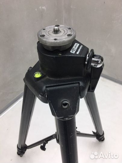 Штатив для фотоаппарата