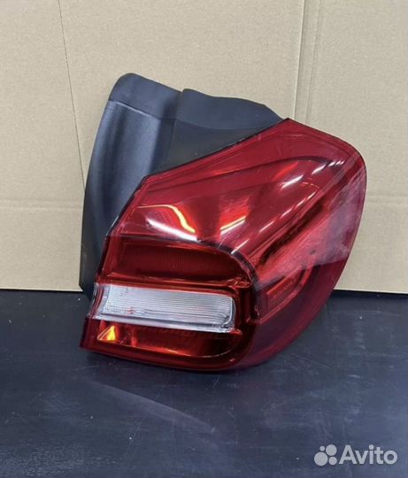 Задний фонарь правый mercedes GLA X156(2016)