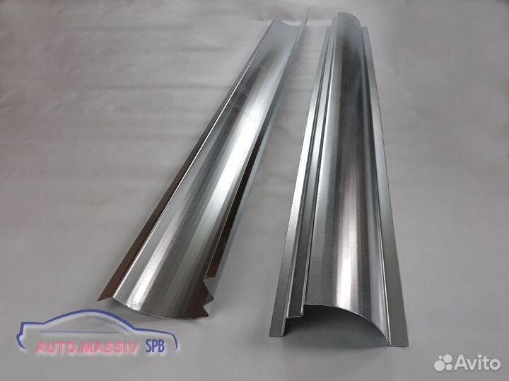 Пороги кузовные Toyota RAV4 2