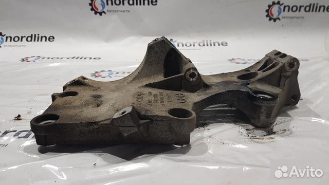 Кронштейн тнвд Volkswagen Passat B6 1.9 BXE 2007