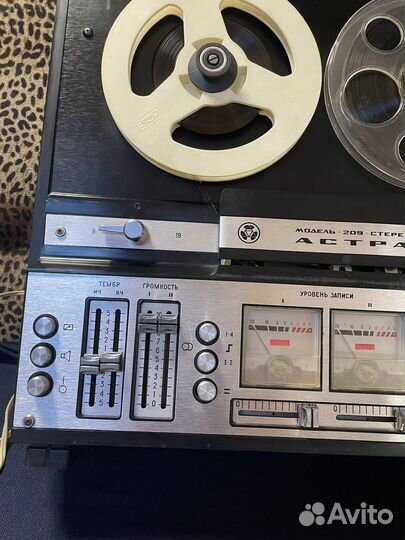 Катушечный магнитофон астра 209