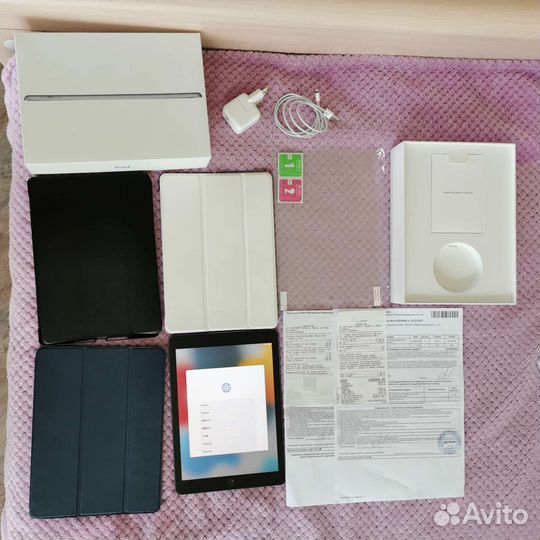 Apple iPad 2018(6th gen) space Gray 32GB