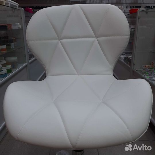 Стул Ракушка для мастера