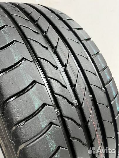 Goodyear EfficientGrip 225/45 R18