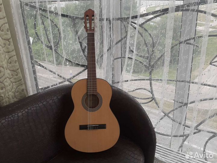 Классическая гитара 3/4 Parkwood PC75 op