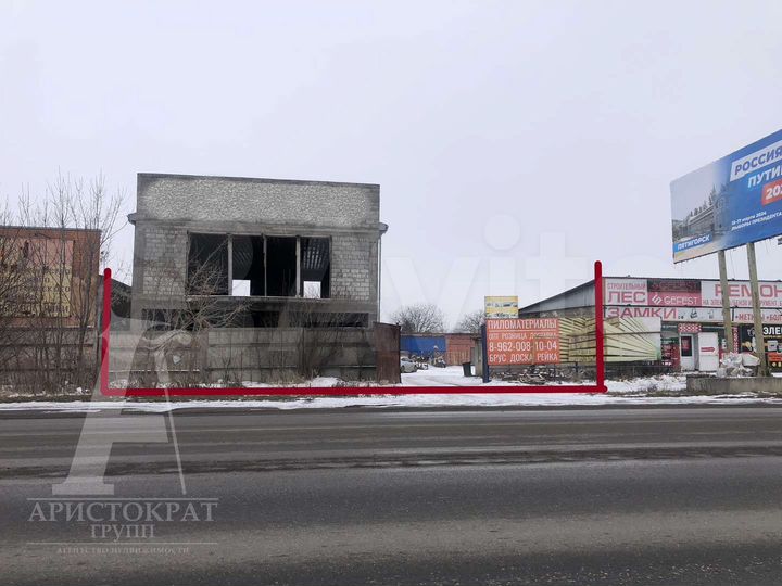 Продам здание, 713 м²