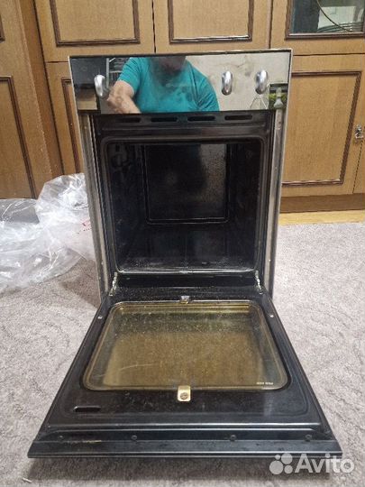 Продаётся духовой шкаф nardi