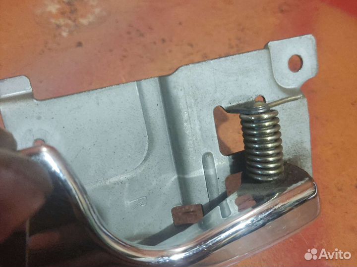 Ручка двери внутреняя хром mitsubishi RVR 91-97