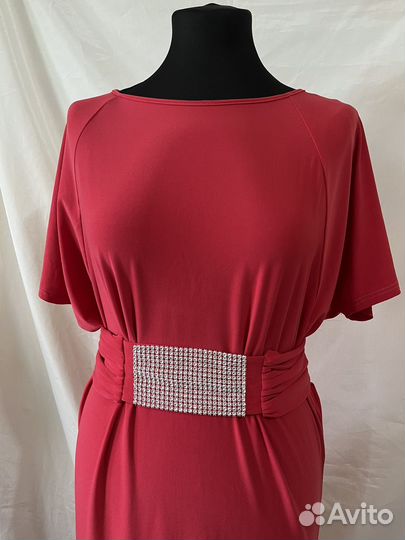 Платье новое размер 46