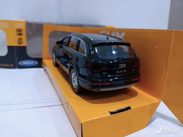 Audi Q7 2010 (Welly) 1/33