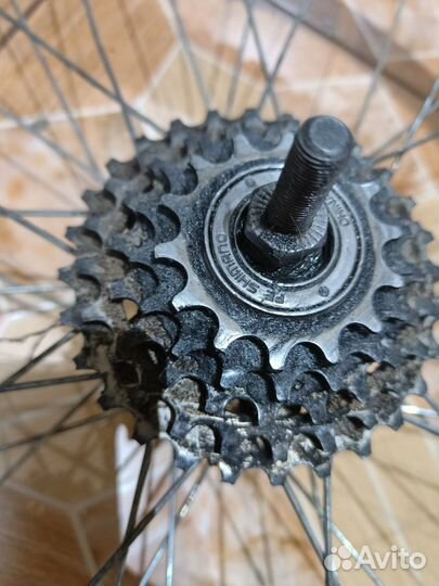 Заднее колесо на велосипед 24