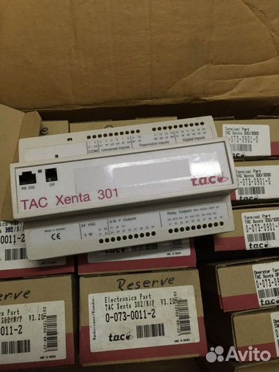 Контроллер TAC Xenta 301/302 с панелью управления