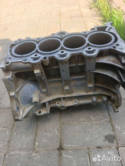 Блок хендай солярис 16