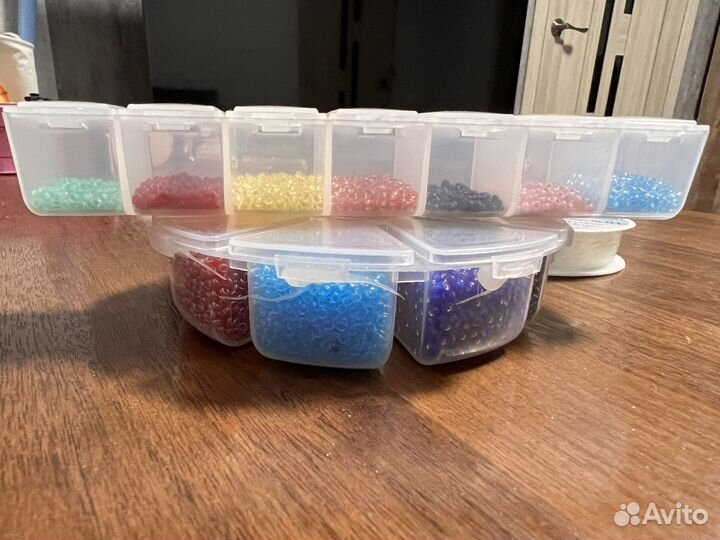Бисер, контейнеры, леска