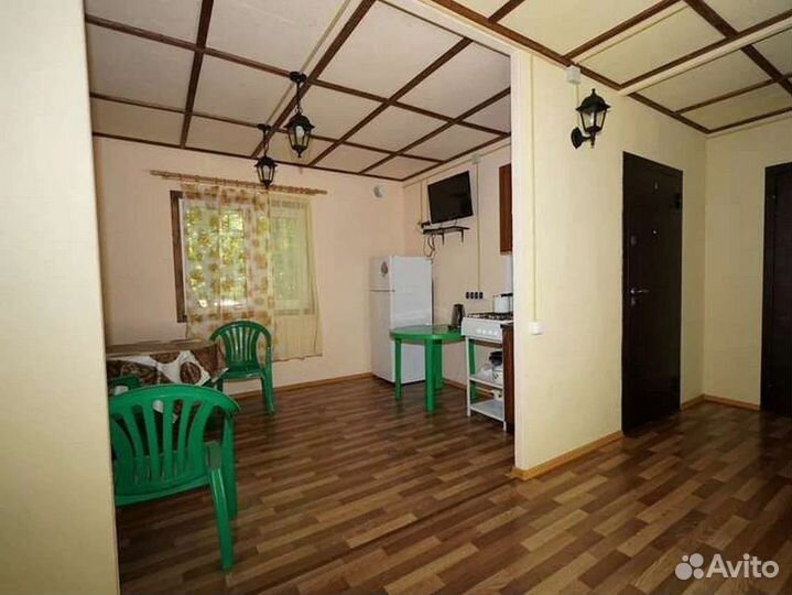 Отдых в бухте Инал на Чёрном море