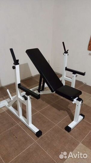 Стойки для жима со страховкой и скамьёй для жима