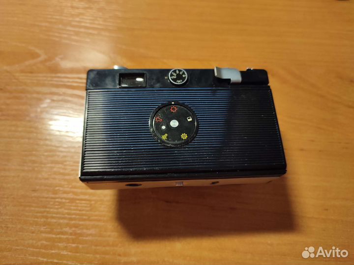 Плёночный фотоаппарат Вилия-Авто СССР в чехле