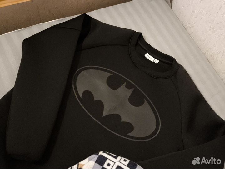 Продаю свитера на мальчика