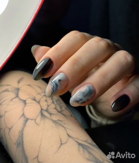 Маникюр на дому