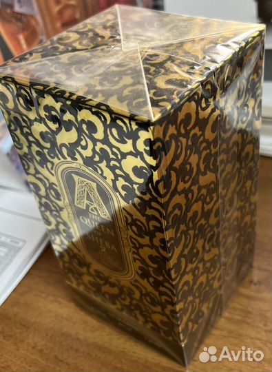 Attar collection azora