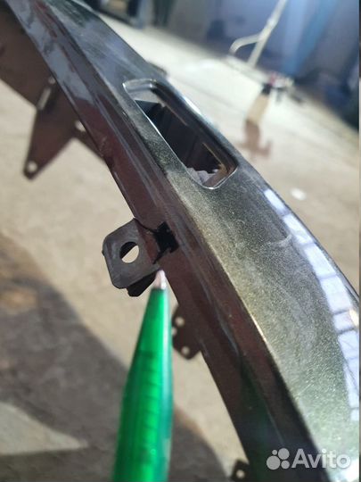 Lexus LX 3 с 2015 Бампер передний 5211960G80