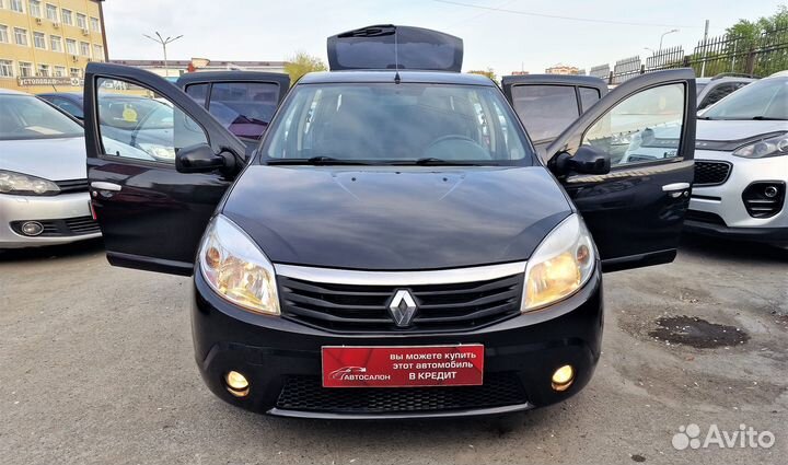 Renault Sandero 1.6 AT, 2012, 217 000 км