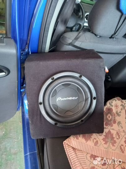 Акустическая система с автомобиля комплект