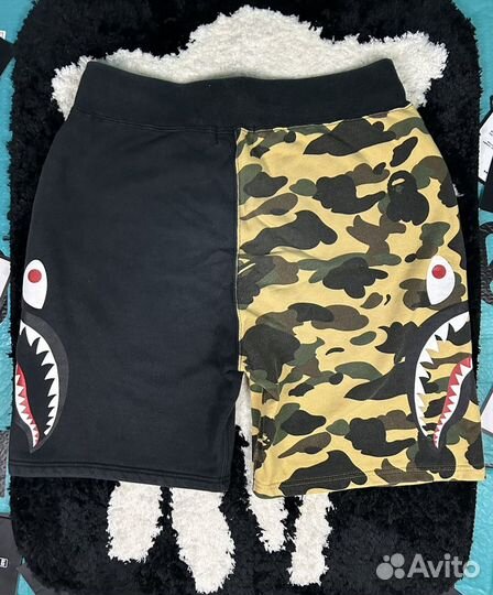 Шорты Bape Shark Camo Shorts