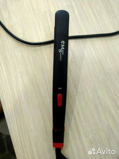 Утюжок, выпрямитель для волос