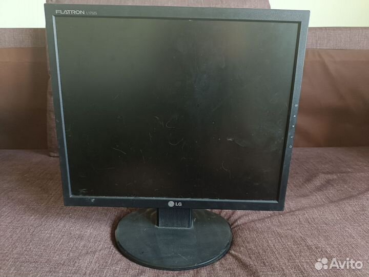 Монитор lg 17