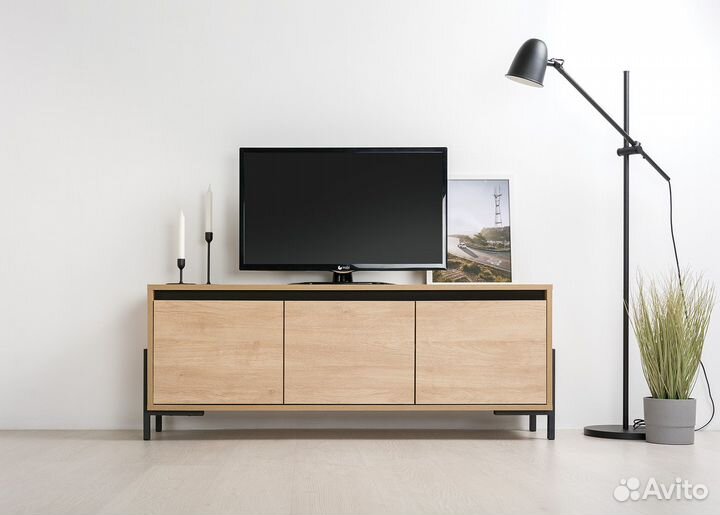 Тумба Квадро 140 см