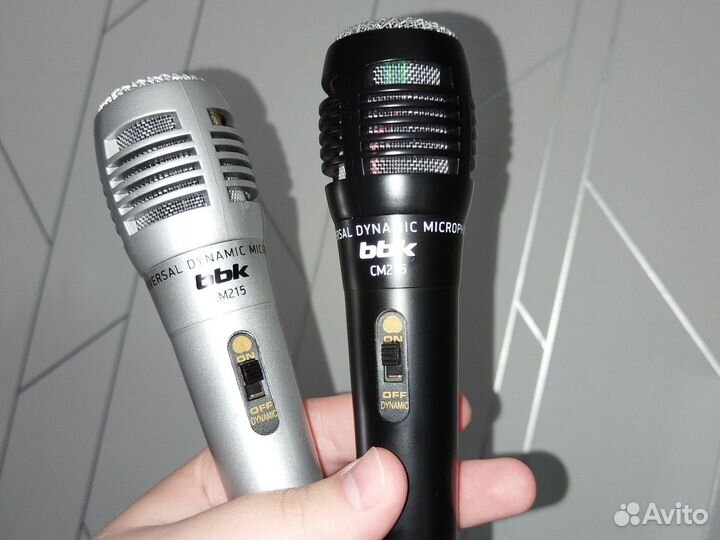 Универсальный динамический микрофон