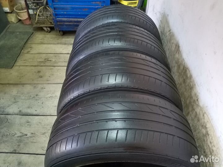 Bridgestone Dueler H/P Sport 255/50 R19