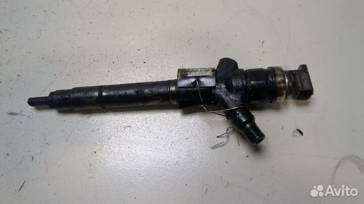 Форсунка топливная Toyota Corolla Verso
