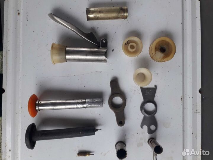 Приспособления для снаряжения охотничьих гильз