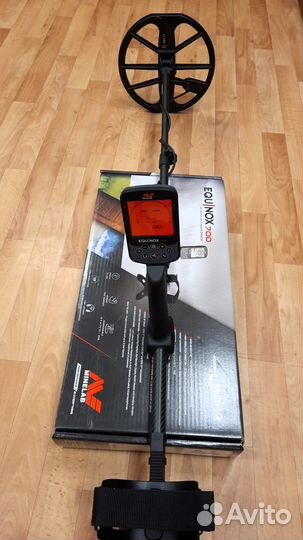Металлоискатель Minelab equinox 700