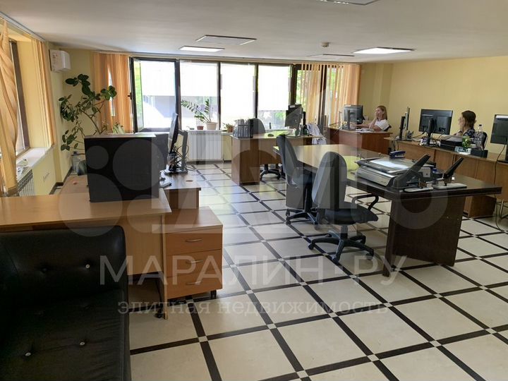 Офис 290 м² продажа